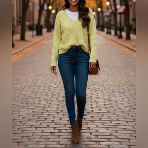 Open Edit Nordstrom Lime Green Cable Knit V-Neck Sweater - Size L